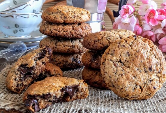 Whole Wheat Honey Chocolate Cookies