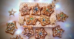 Easy Christmas Gingerbread Cookies Recipe