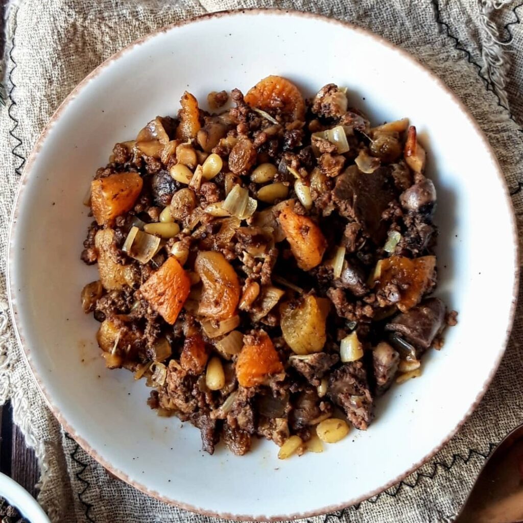 Christmas Stuffed Rooster with Chestnuts and Dried Apricots: A Festive Delight 2 Christmas stuffing with Chestnuts and Dried Apricots-2