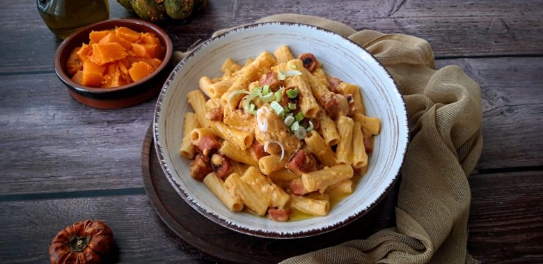 Creamy Rigatoni with Pumpkin and Chicken Sausage Pasta Recipe