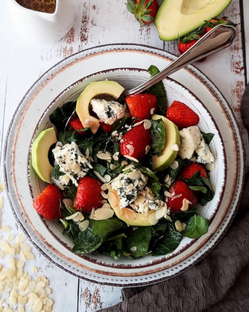 Refreshing Strawberry Avocado Spinach Salad with Blue Cheese Recipe