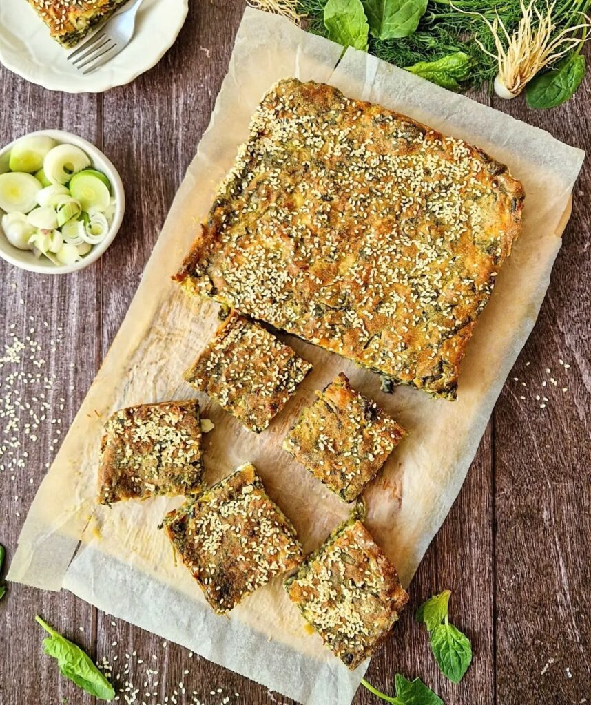 Easy and Delicious Pastryless Spinach Pie Recipe (Spanakopita without phyllo) 4 Pastryless Spinach Pie