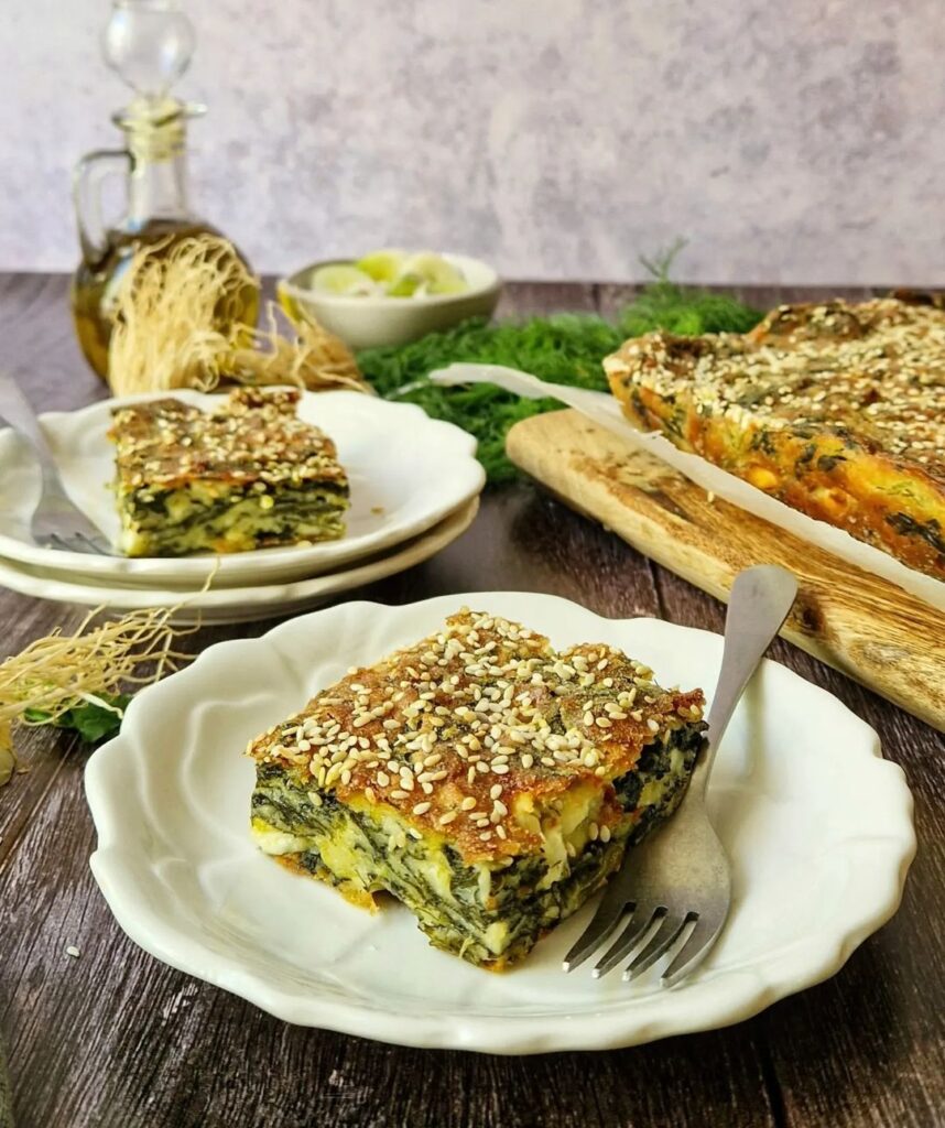 Easy and Delicious Pastryless Spinach Pie Recipe (Spanakopita without phyllo) 2 Pastryless Spinach Pie Recipe (Spanakopita without phyllo)
