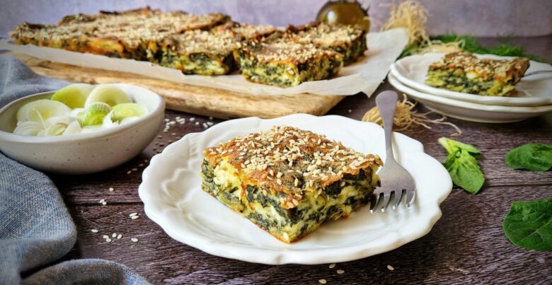 Pastryless Spinach Pie Recipe (Spanakopita without phyllo)